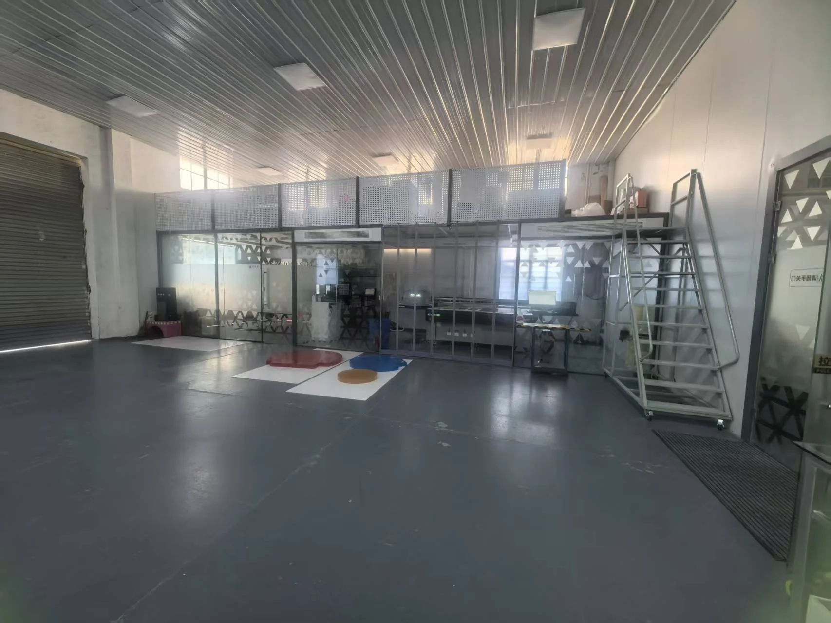 Production workshop used for custom fiberglass display prop fabrication
